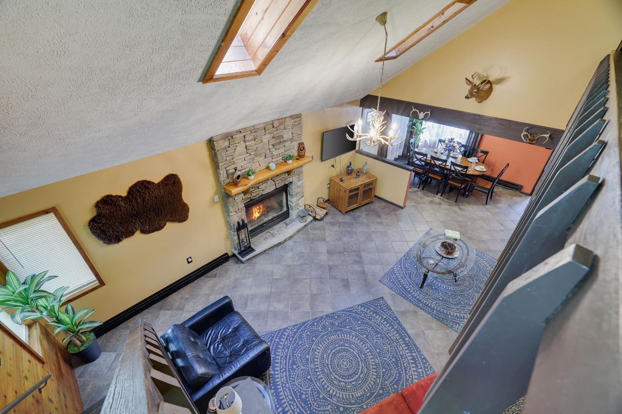 Chalet Renovated Near Casino, Camelback , Kalahari 4Bdrms Firepit Hot Tub Game Room Tobyhanna Εξωτερικό φωτογραφία